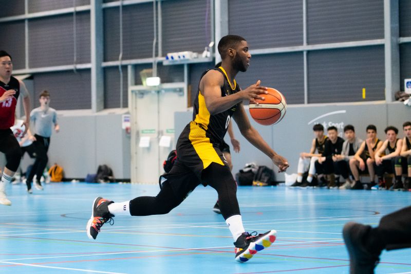 犀利无比的 犀利无比的